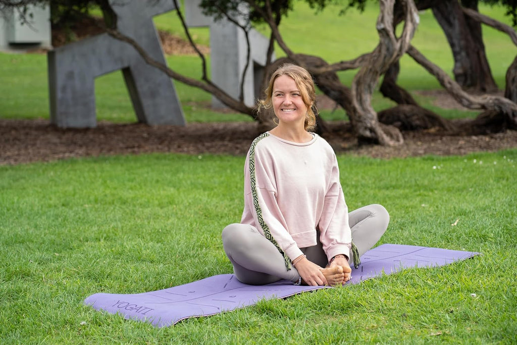 Yoga Mat with Alignment Lines. Yoga Mats with Carry Strap Perfect for Pilates and Fitness Workout, Eco Friendly Non Slip Thick Yoga Mats for Women and Men - Yoga Matt.