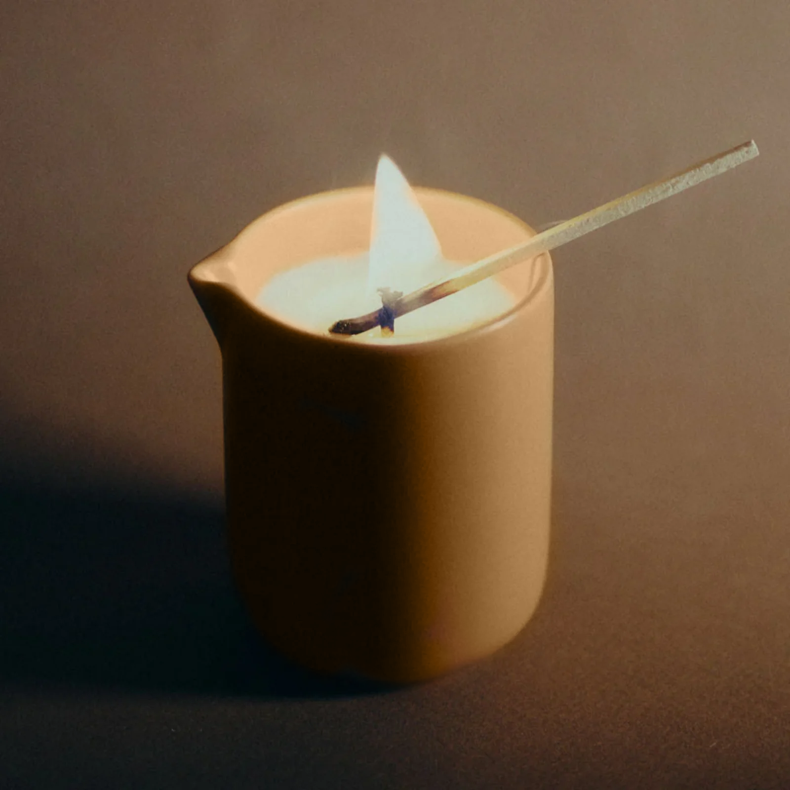 Massage Candle - Mandarin & Sandalwood Scented-4